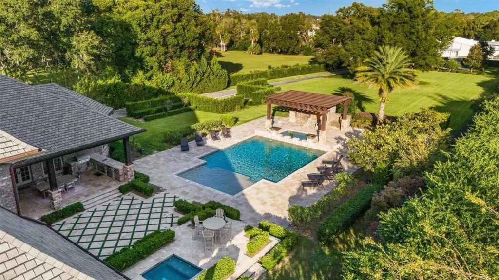 Backyard of property at 319 SE 15th Avenue in Ocala